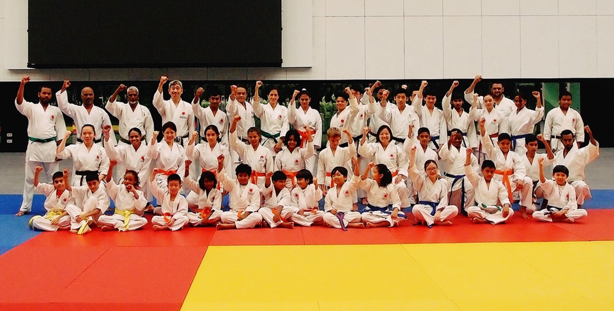 THE YOUNG GENERATION
JKA MAURITIUS FAMILY
